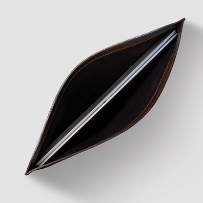 Case Sleeve para Macbook em Couro