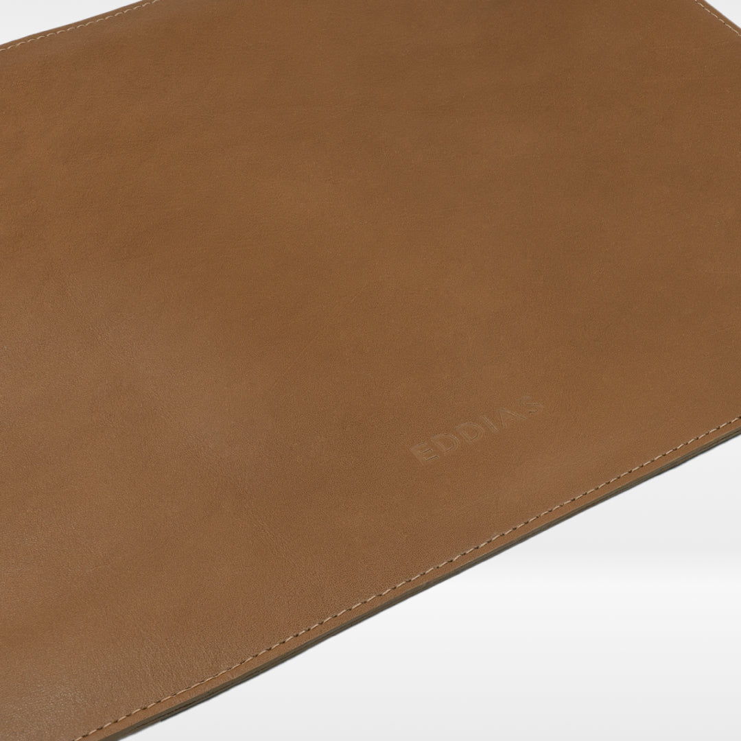 Case Sleeve para Macbook em Couro