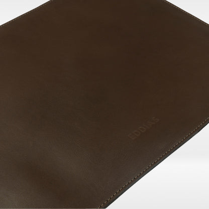 Case Sleeve para Macbook em Couro